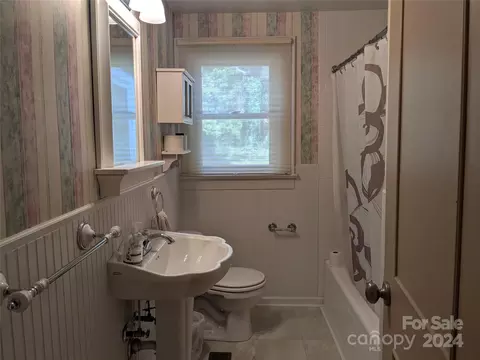 1832 Noah Path, Conover, NC 28613 photo 23