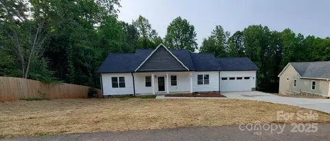 536 Robinhood 27 Rd #27, Maiden, NC 28650