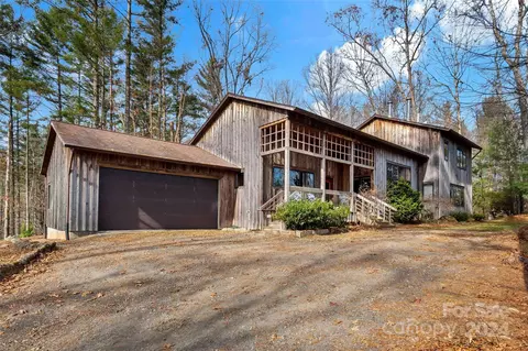 219 Morning Star Dr, Bakersville, NC 28705