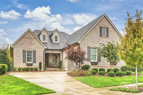 13532 Old Store Rd, Huntersville, NC 28078