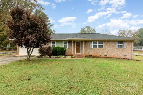 15129 Thompson Rd, Mint Hill, NC 28227