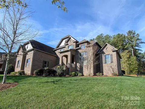 213 Wheatberry Hill 19 Dr #19, Matthews, NC 28104