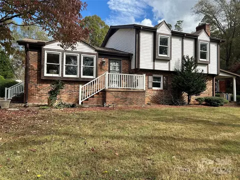 277 Lancaster Dr, Forest City, NC 28043