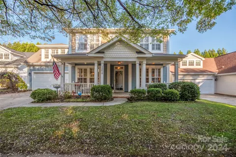 15418 Carrington Ridge Dr, Huntersville, NC 28078