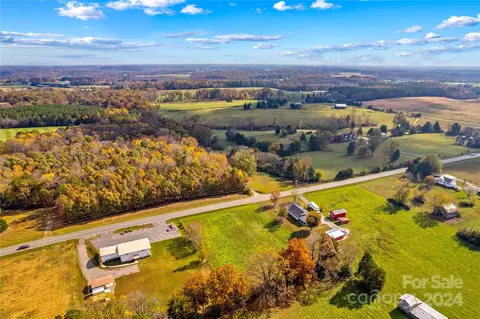 000 E Memorial Hwy, Harmony, NC 28634 photo 7