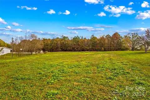 000 E Memorial Hwy, Harmony, NC 28634 photo 17
