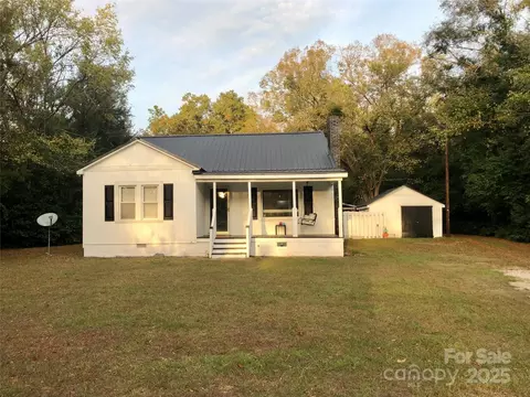 406 Blackmon N St N, Bethune, SC 29009
