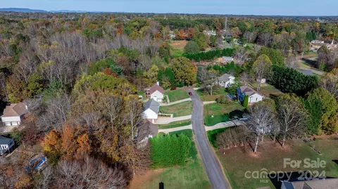 View/Area - 623 35th Ne St NE, Conover, NC 28613 photo 4 of 4