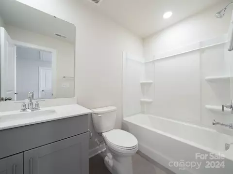 913 Smithcliffs Trl, York, SC 29745 photo 16