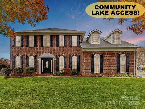 129 Coronilla Rd, Mooresville, NC 28117