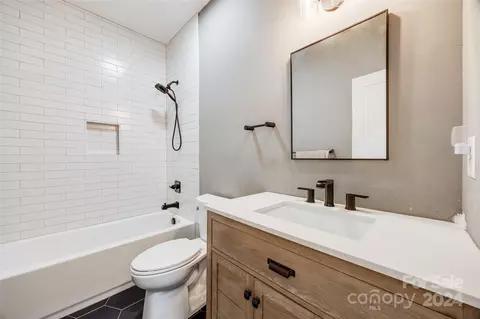 Bath - 785 Ormand Rd, York, SC 29745 photo 7 of 7