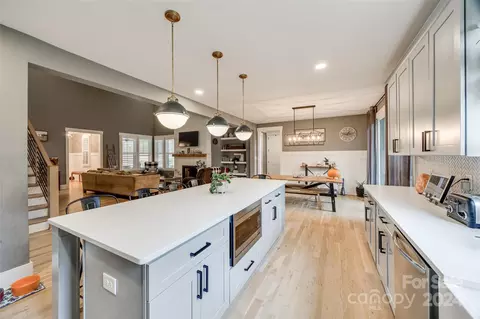 Kitchen - 785 Ormand Rd, York, SC 29745 photo 4 of 4
