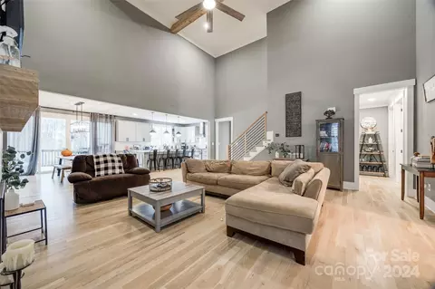 Living - 785 Ormand Rd, York, SC 29745 photo 2 of 3