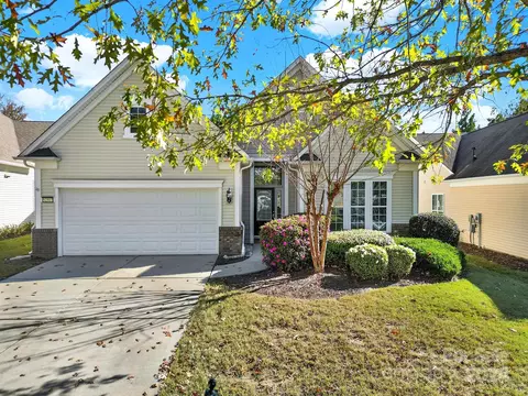 52517 Winchester St, Fort Mill, SC 29707