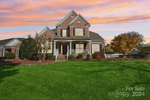 528 Southern Oak Nw Ave NW, Concord, NC 28027