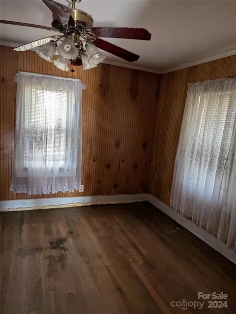 Bedroom - 170 Stephens Rd, Morganton, NC 28655 photo 2 of 2