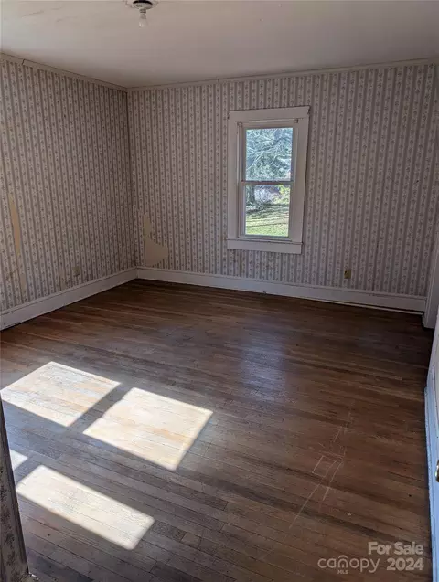 Bedroom - 170 Stephens Rd, Morganton, NC 28655 photo 1 of 2