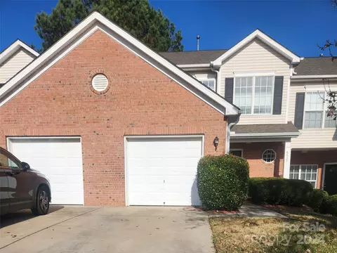 8527 Carolina Lily Ln, Charlotte, NC 28262
