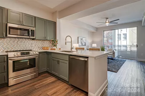 1315 E 319 Blvd #319, Charlotte, NC 28203
