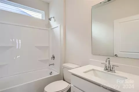 Bath - 2425 Trollinger Dr, Catawba, NC 28609 photo 1 of 1