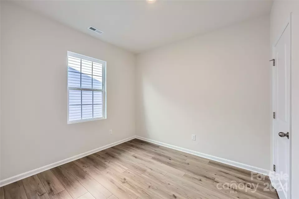 Bedroom - 2425 Trollinger Dr, Catawba, NC 28609 photo 2 of 2