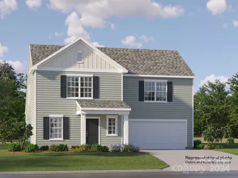 1318 S Branch Dr, Edgemoor, SC 29712