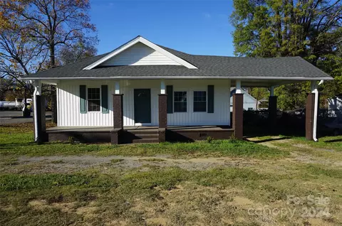 7318 Old Mt Holly Rd, Charlotte, NC 28214