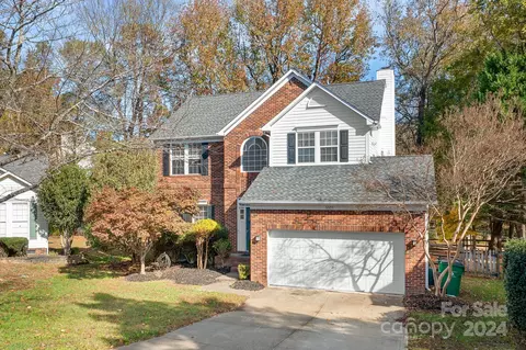 6605 Cragland Ct, Charlotte, NC 28269