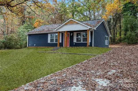 911 Ivey Ln, Statesville, NC 28677