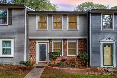 1101 Scaleybark B Rd #B, Charlotte, NC 28209