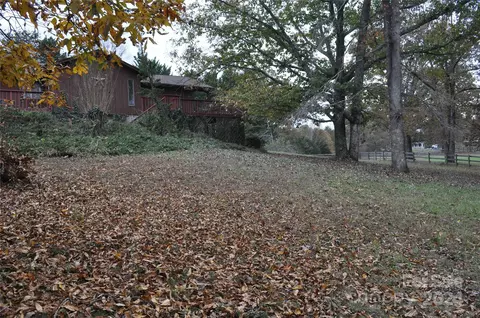 451 Bill Holbert Rd, Tryon, NC 28782 photo 3