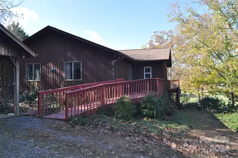 451 Bill Holbert Rd, Tryon, NC 28782 photo 2