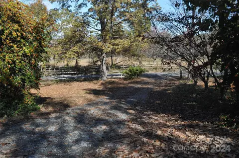 451 Bill Holbert Rd, Tryon, NC 28782 photo 18