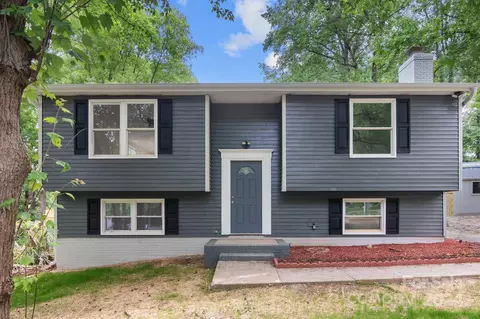 8430 Shiredale Ln, Charlotte, NC 28212