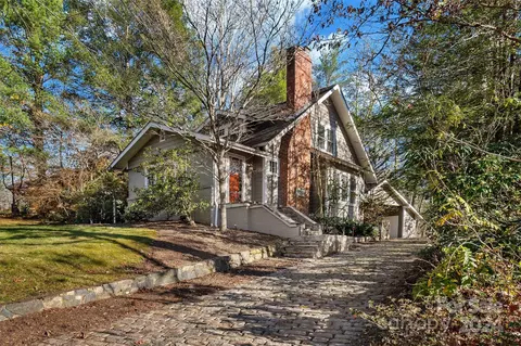 309 Laurel Circle Dr, Black Mountain, NC 28711
