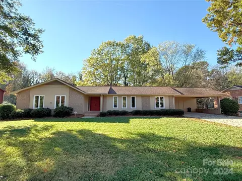 405 Wake Dr, Salisbury, NC 28144