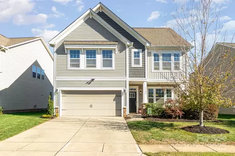 9322 Inverness Bay Rd, Charlotte, NC 28278