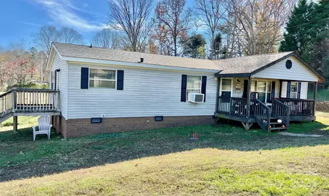940 Devil Track Rd, Taylorsville, NC 28681