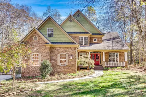 10621 Hanging Moss Trl, Charlotte, NC 28227