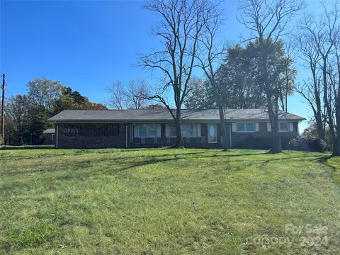 20402 Norton Rd, Albemarle, NC 28001