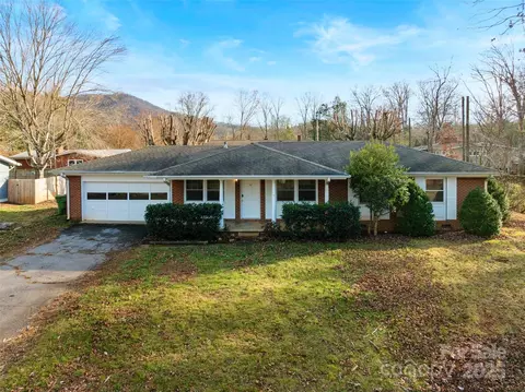 59 Imperial Ct, Asheville, NC 28803