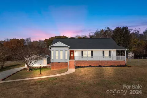 6058 S Nc 150 Hwy, Lexington, NC 27295