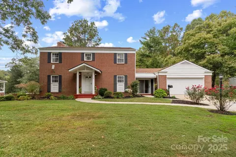 317 Park Ave, Brevard, NC 28712