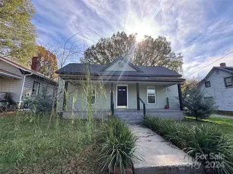 619 Bell W St W, Statesville, NC 28677