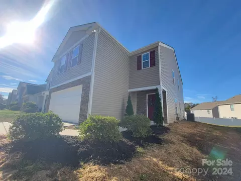 1033 Sundance Dr, Gastonia, NC 28054