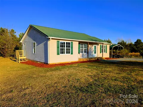 2172 Robert Usher Rd, Lancaster, SC 29720 photo 4