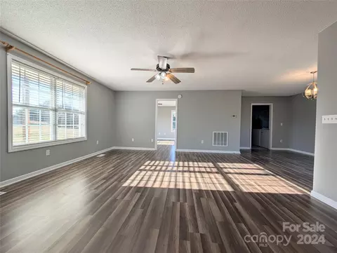 2172 Robert Usher Rd, Lancaster, SC 29720 photo 9