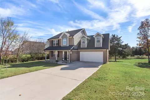 Exterior - 12896 Hill Pine Rd, Midland, NC 28107 photo 1 of 2