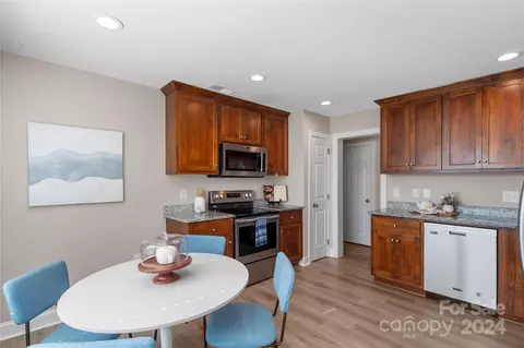 Kitchen - 12896 Hill Pine Rd, Midland, NC 28107 photo 1 of 5