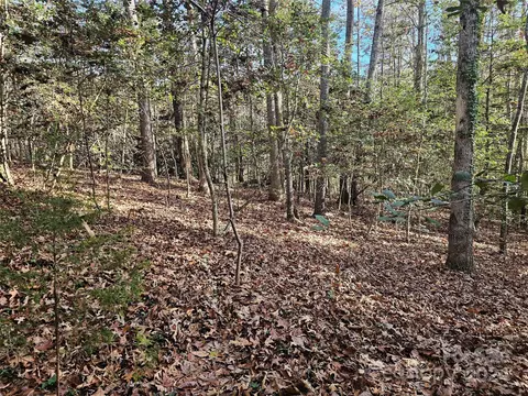 230 Ridgecrest Heights Rd, Franklin, NC 28734